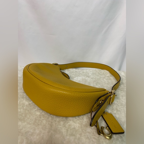 Soft Pebble Luna Shoulder Bag - Picture 4 of 5